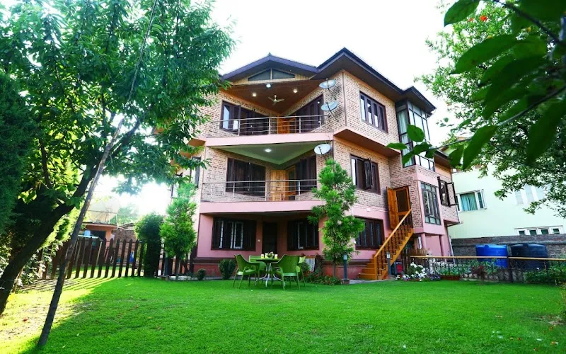IMUS Homestay
