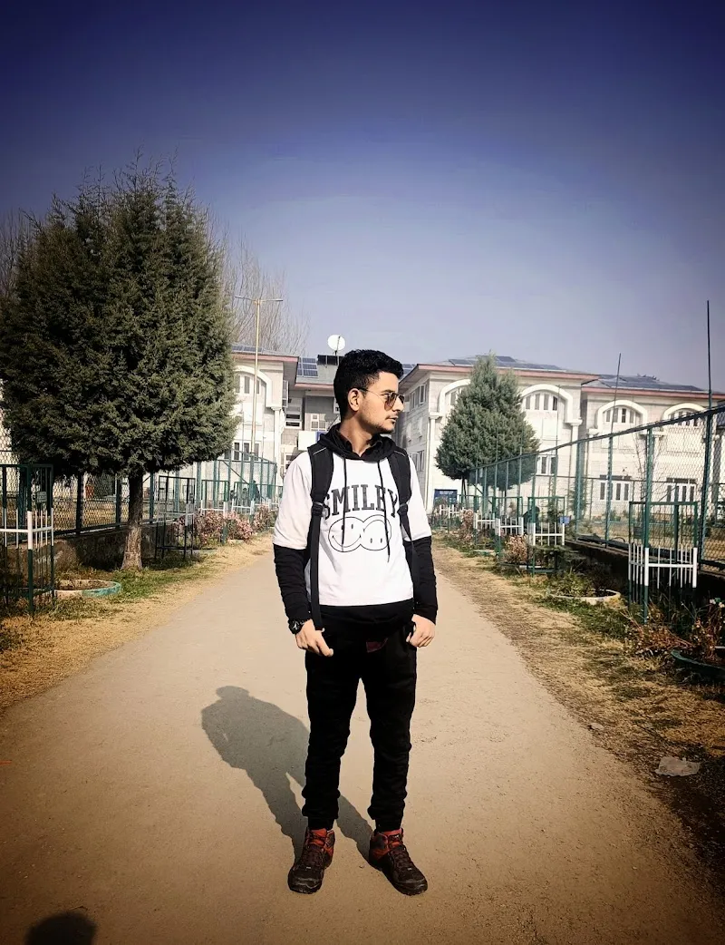 RAJA WASEEM SRANDOO
