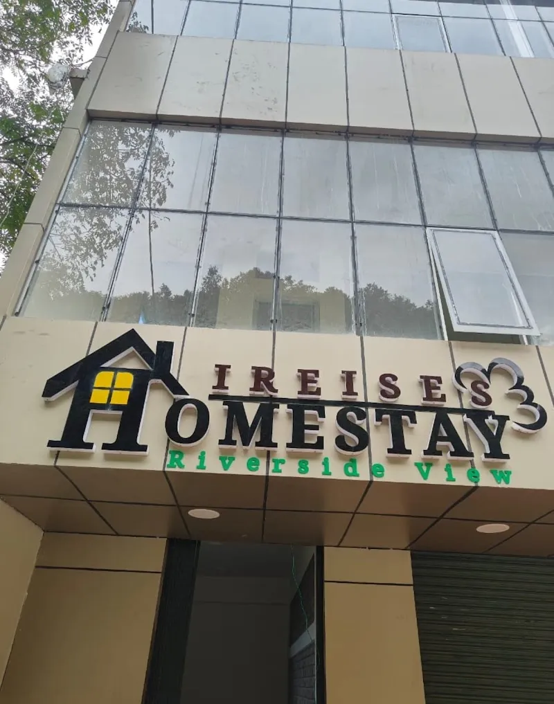 IREISES HOMESTAY