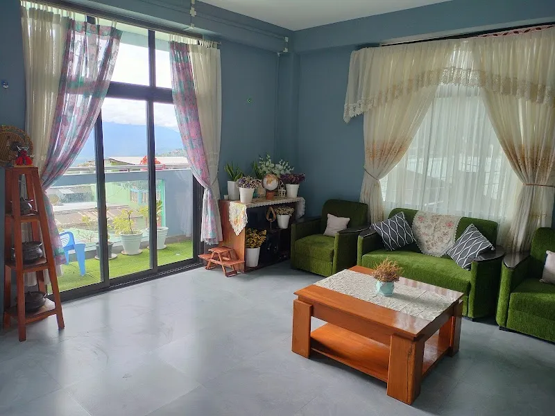 Francis Home Stay