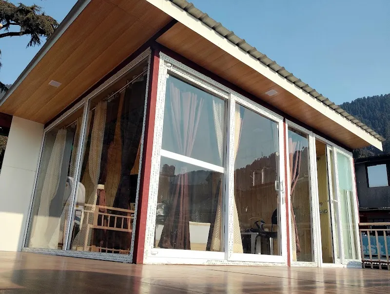 VPS Cottage Luxury Homestay near Mall Road Nainital