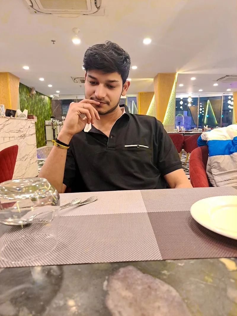 Abhay Thakur Room