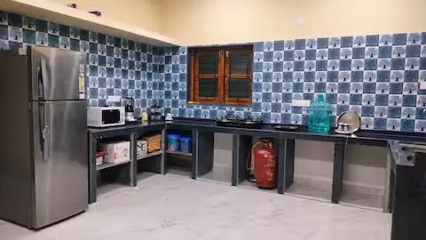 Anay's Homely Hideout - homestay