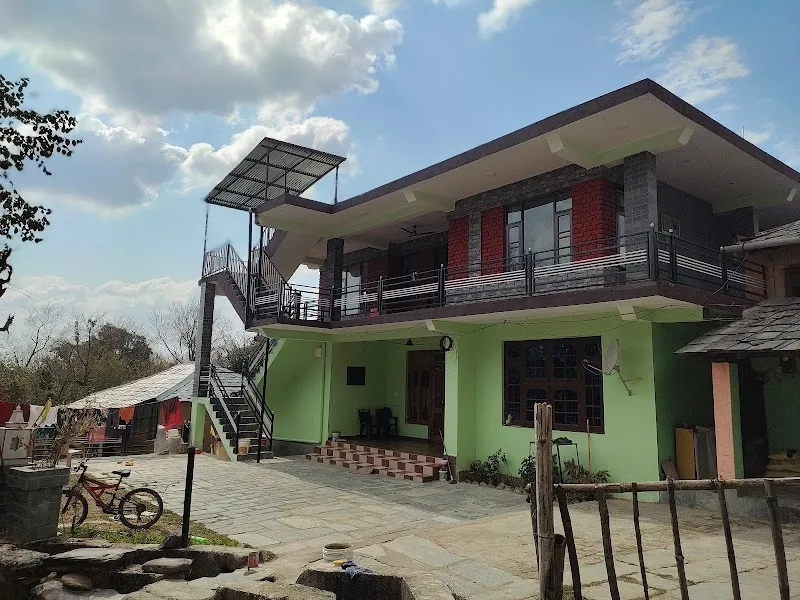 Pahari Niwas Home Stay