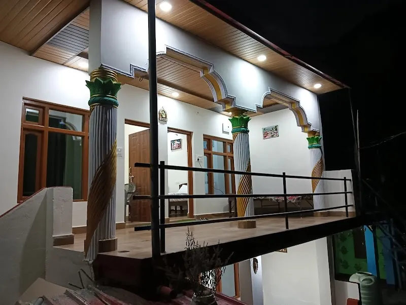 BRS Homestay