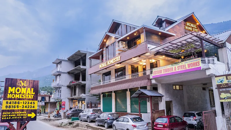 Monal Homestay