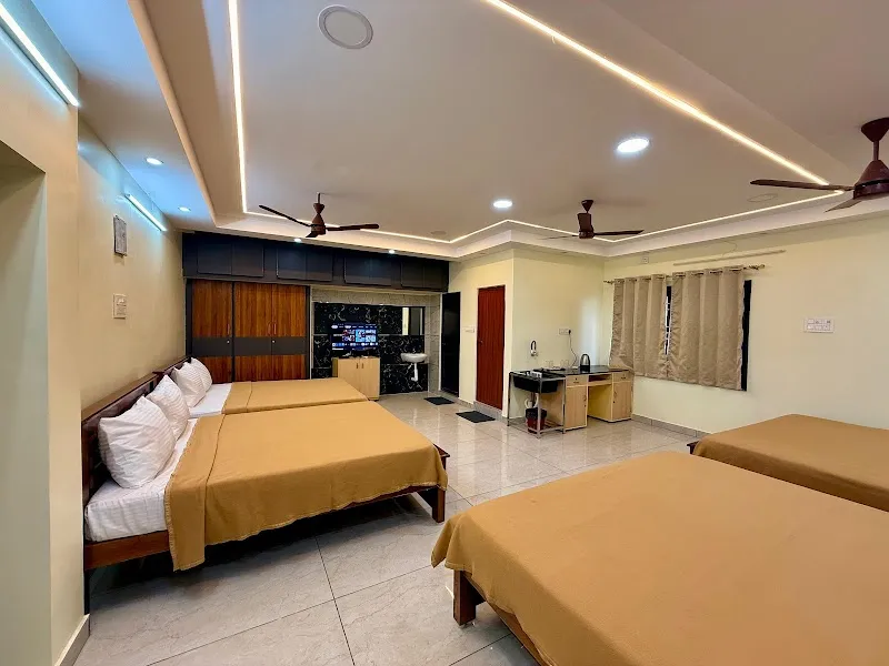VELANS ELITE CLUB SUITES