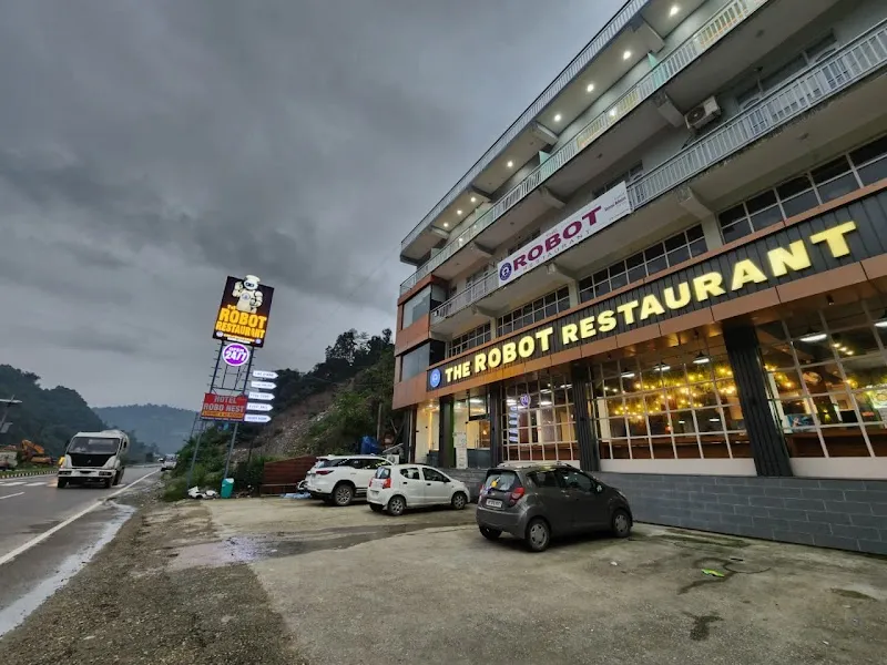 The Robo Nest Hotel And Restaurant