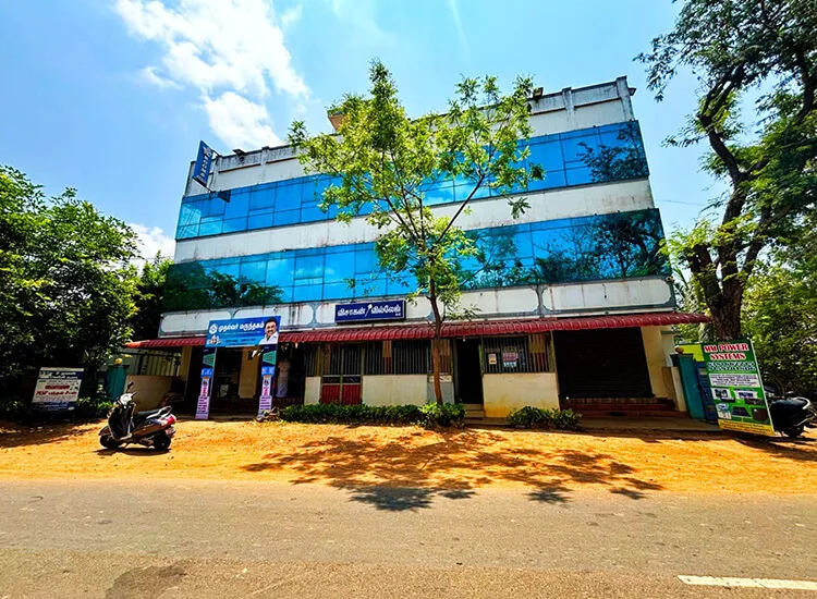 Visakan Village Lodge A/C