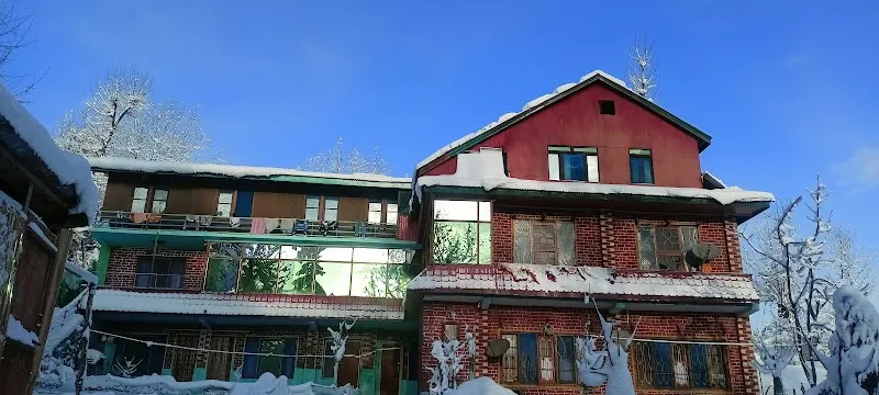 Aadil Paying Guest House Near Gulmarg