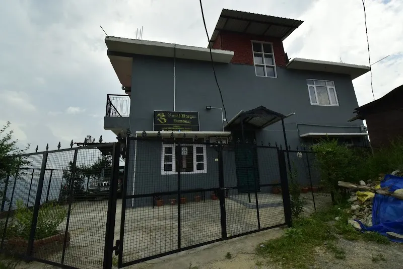 Royal Dragon Home Stay