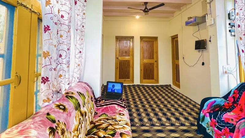 The Kissan Cottage Gulmarg