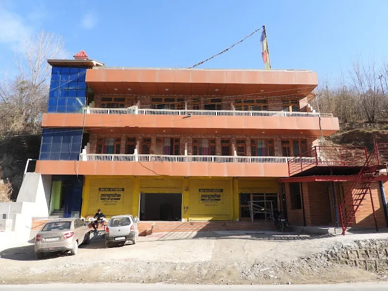 Snow Drop Home Stay at Kullu (Bed and Breakfast)