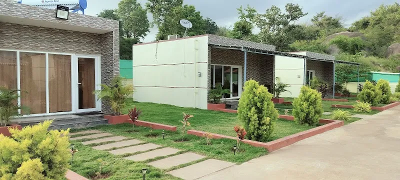 Feather Touch Resorts, Yelagiri Hills (பெதர் டச் ரிசார்ட்ஸ்)