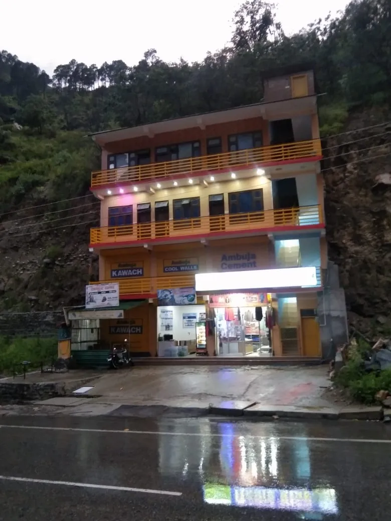 The Majestic Himalayas Homestay