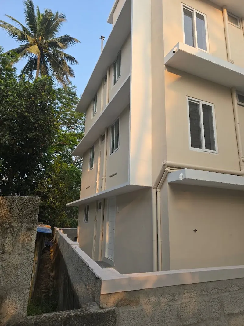 SAHASRA HOMESTAY- NEAR MEDICAL COLLEGE