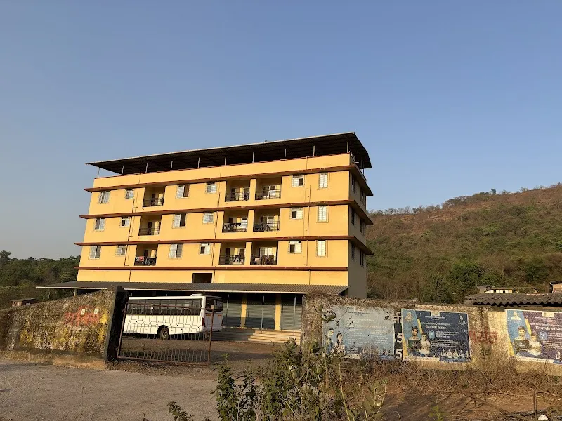 Geeta Plaza