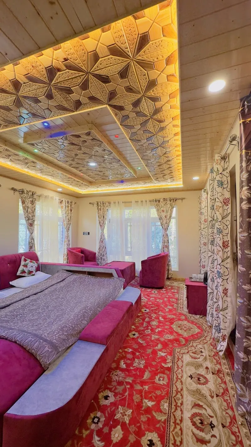 Oak Heaven Cottage Gulmarg
