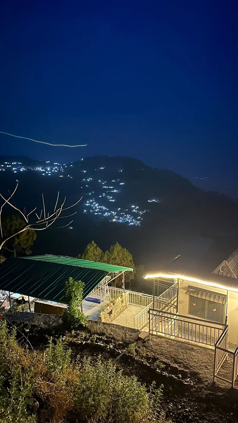 AtulyaNeer Lake View Cottages