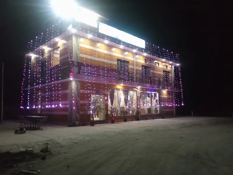 RIVER VIEW HOME STAY