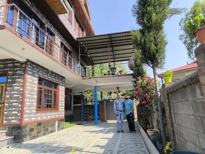 Intizaar Homestay