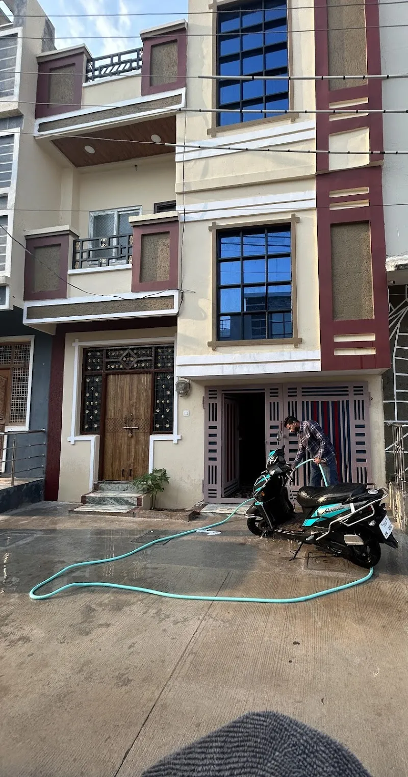 Dk Manzil