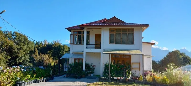 Tseten Homestay