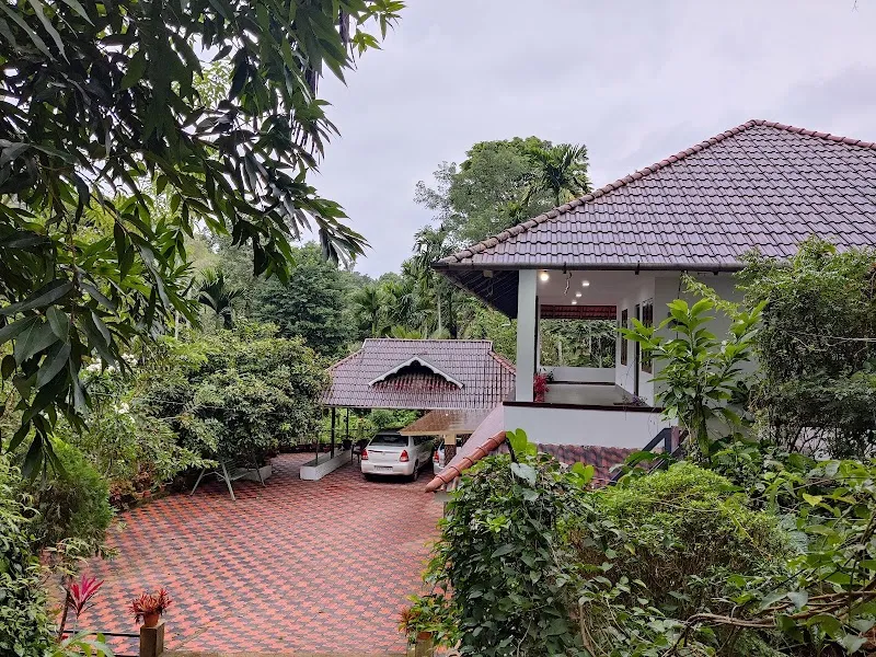 SunnyHomestays