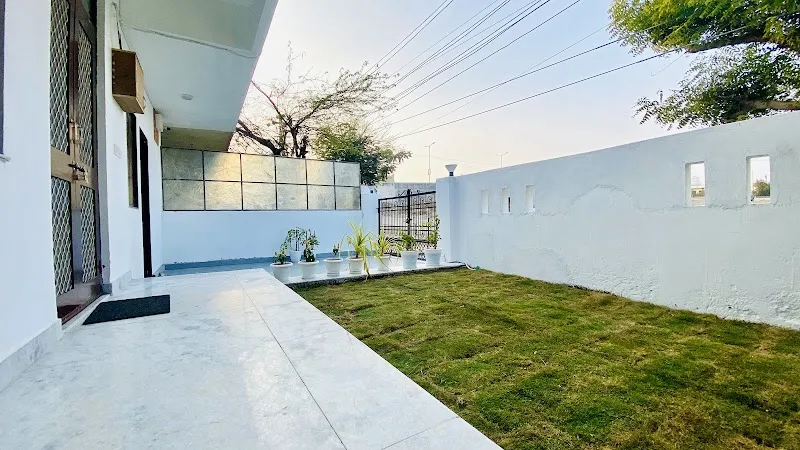 Aurum Homestay