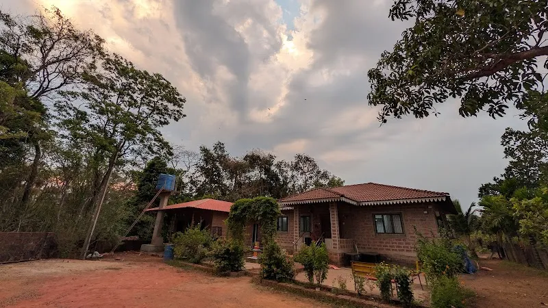 Dandekar's Homestay
