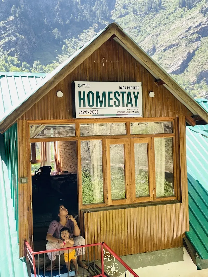 Backpackers Home stay phindroo