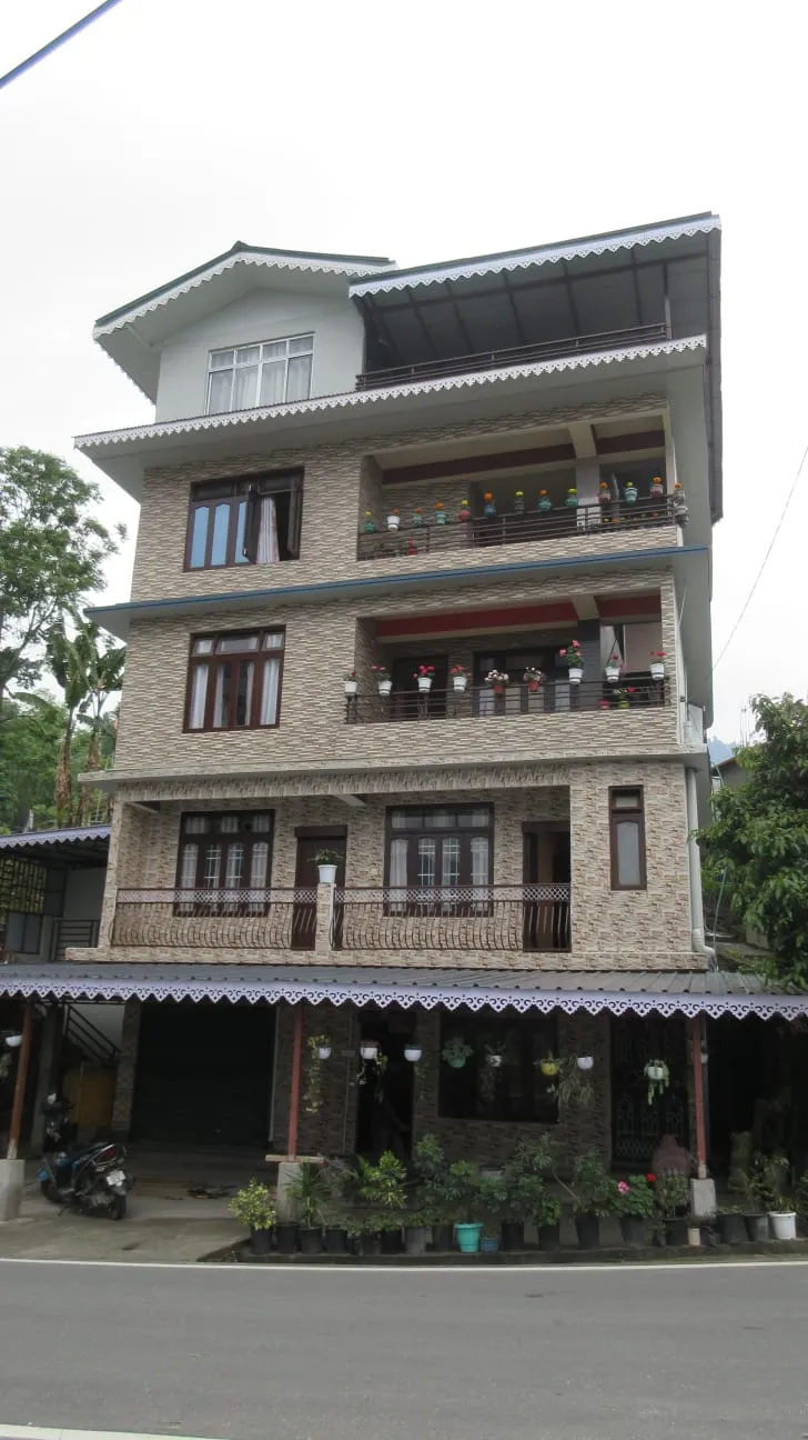 NAAMTHOSE HOMESTAY