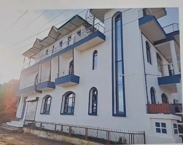 Hill Top Himachal Valley Home Stay