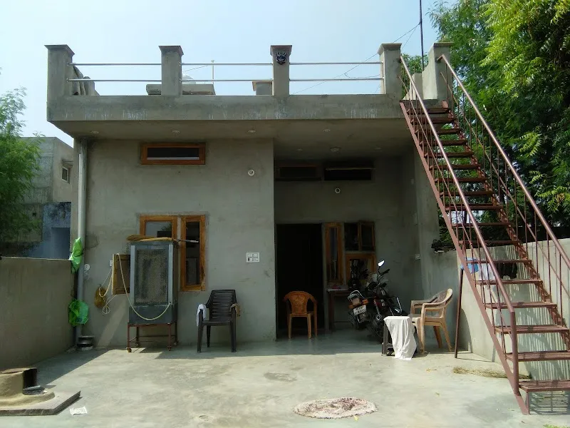 Sattawn Bhawan Aaduka