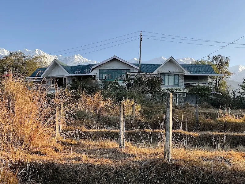 Chinar Chalet
