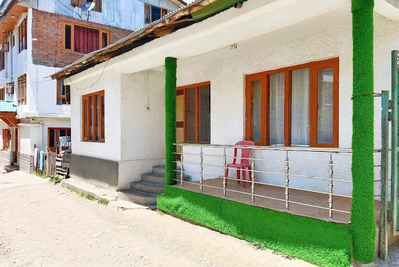 Green Street - Pahalgam