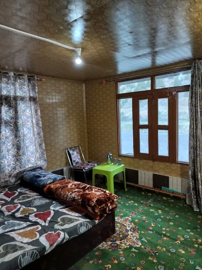 Tajamul Asad Guest House and Home Stay