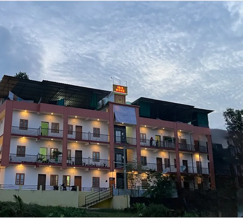 IRIS HOME Furnished Apartment Rentals