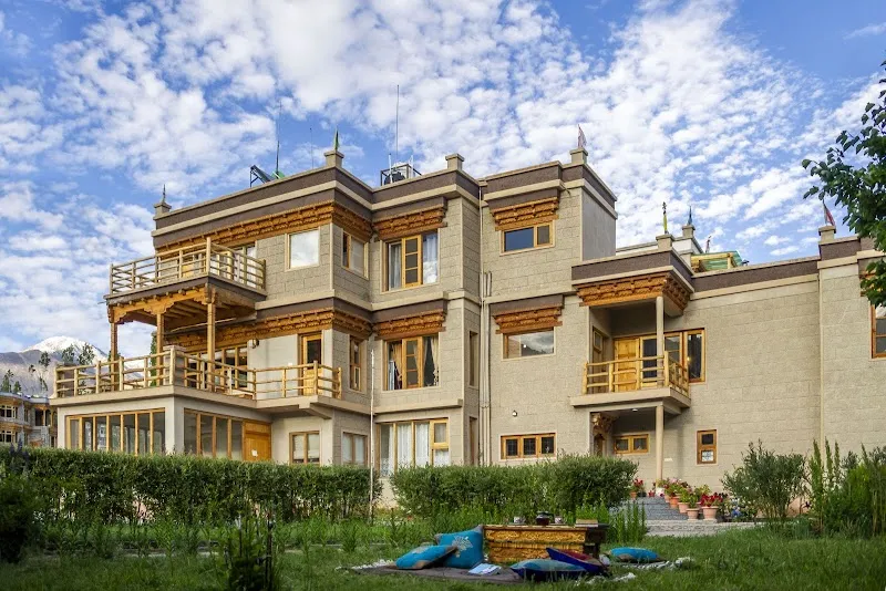 Rabsal House