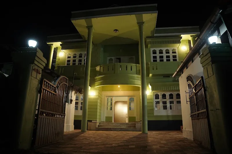 Dormer Stay Calicut Beach
