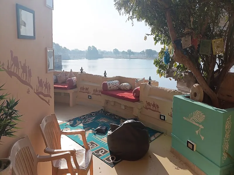 Luckypriya stay by lake