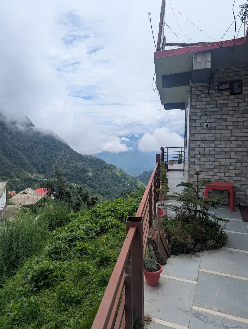 Kanak kartikey home stay