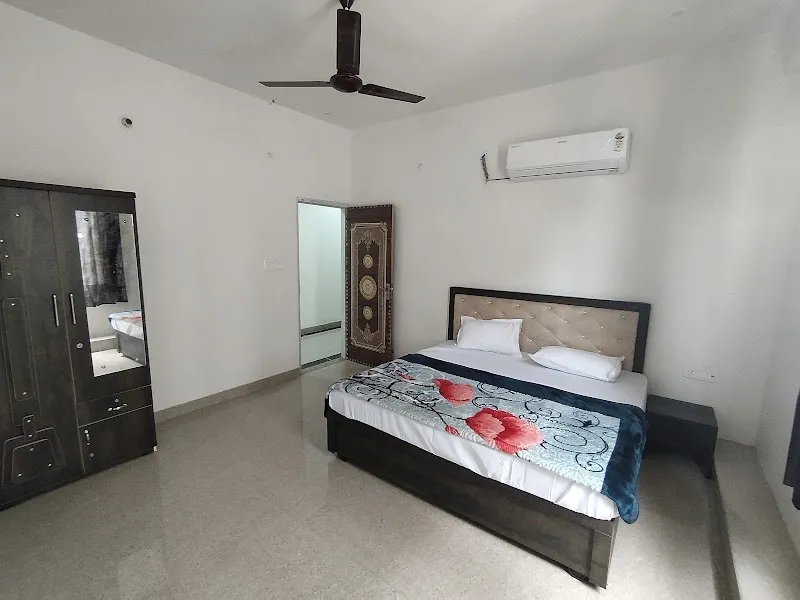 Aatithya Hotel