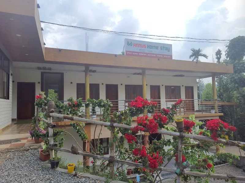 ANNUS HOMESTAY