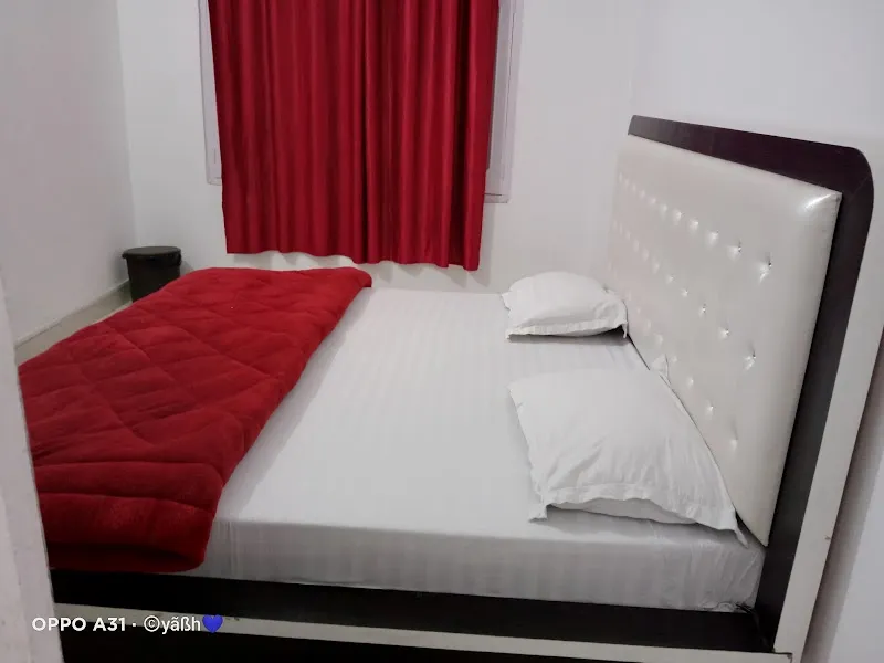 YASH HOME STAY