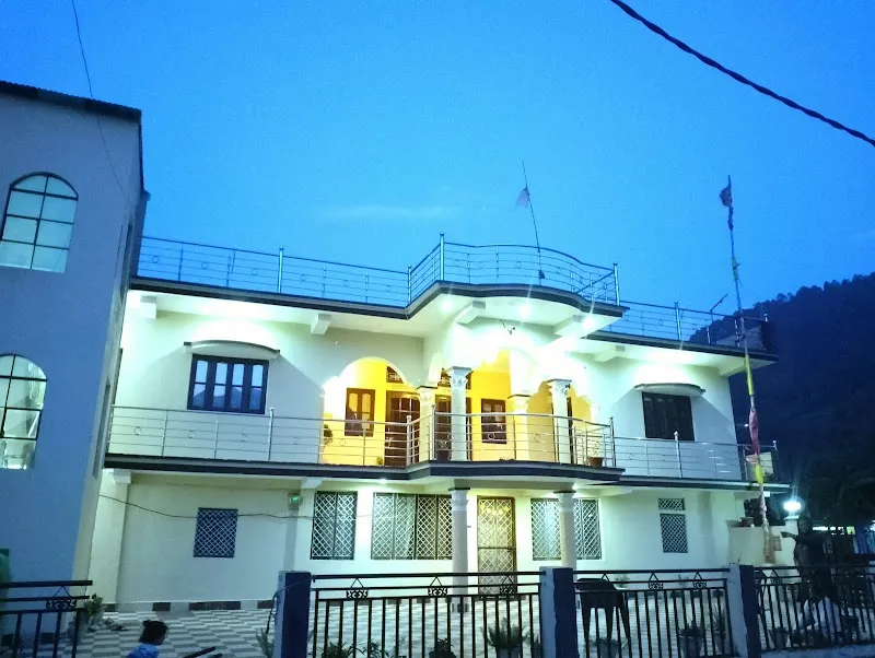Akash home stay
