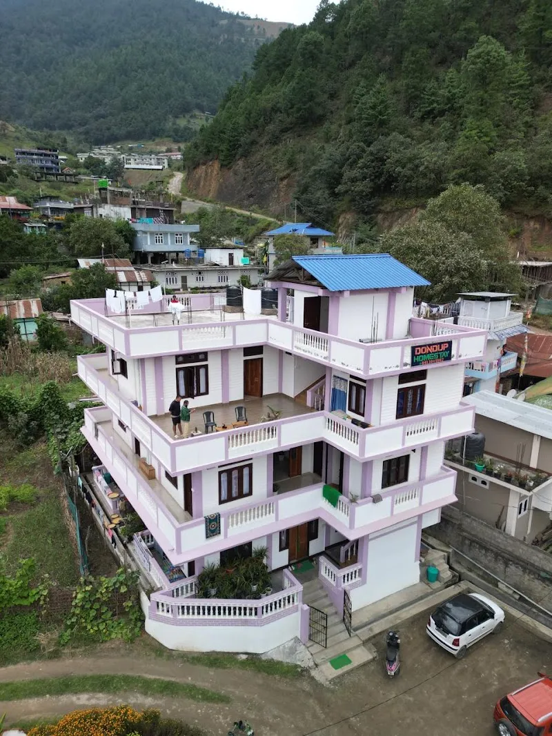 Dondup homestay