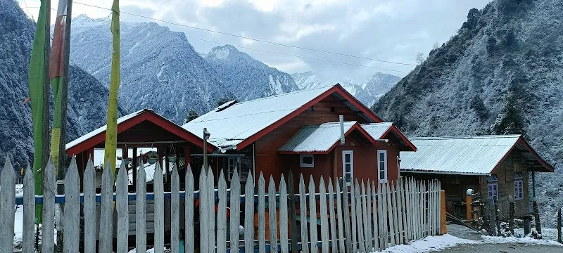 Lachungpa Homestay