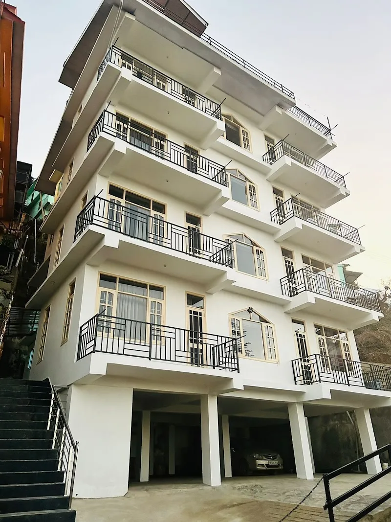 Dreamville Stays Shimla Homestay