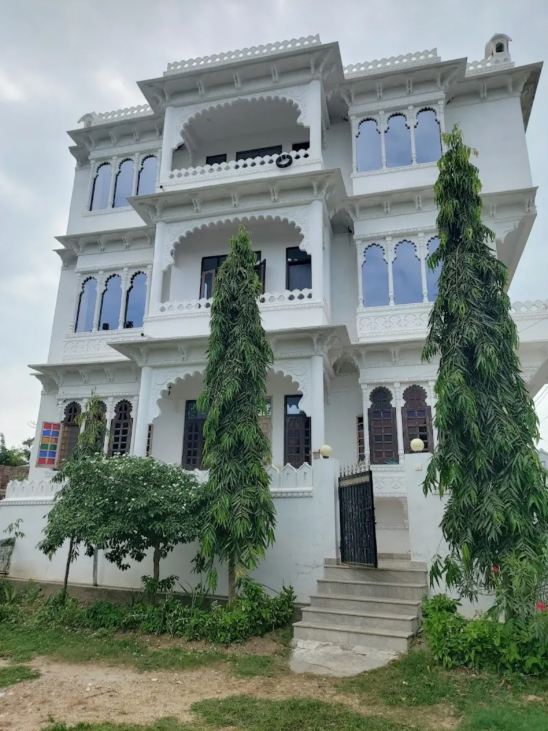 THAKARDA HOUSE HOME STAY